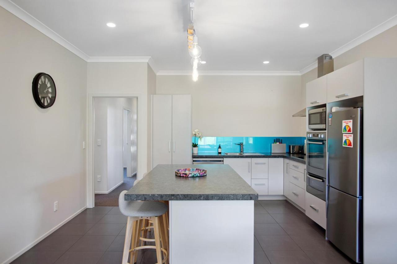 Sky Blue Retreat - Waihi Beach Holiday Home Eksteriør bilde