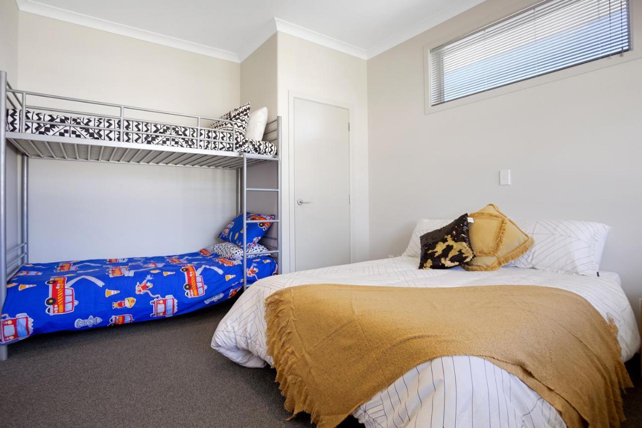 Sky Blue Retreat - Waihi Beach Holiday Home Eksteriør bilde