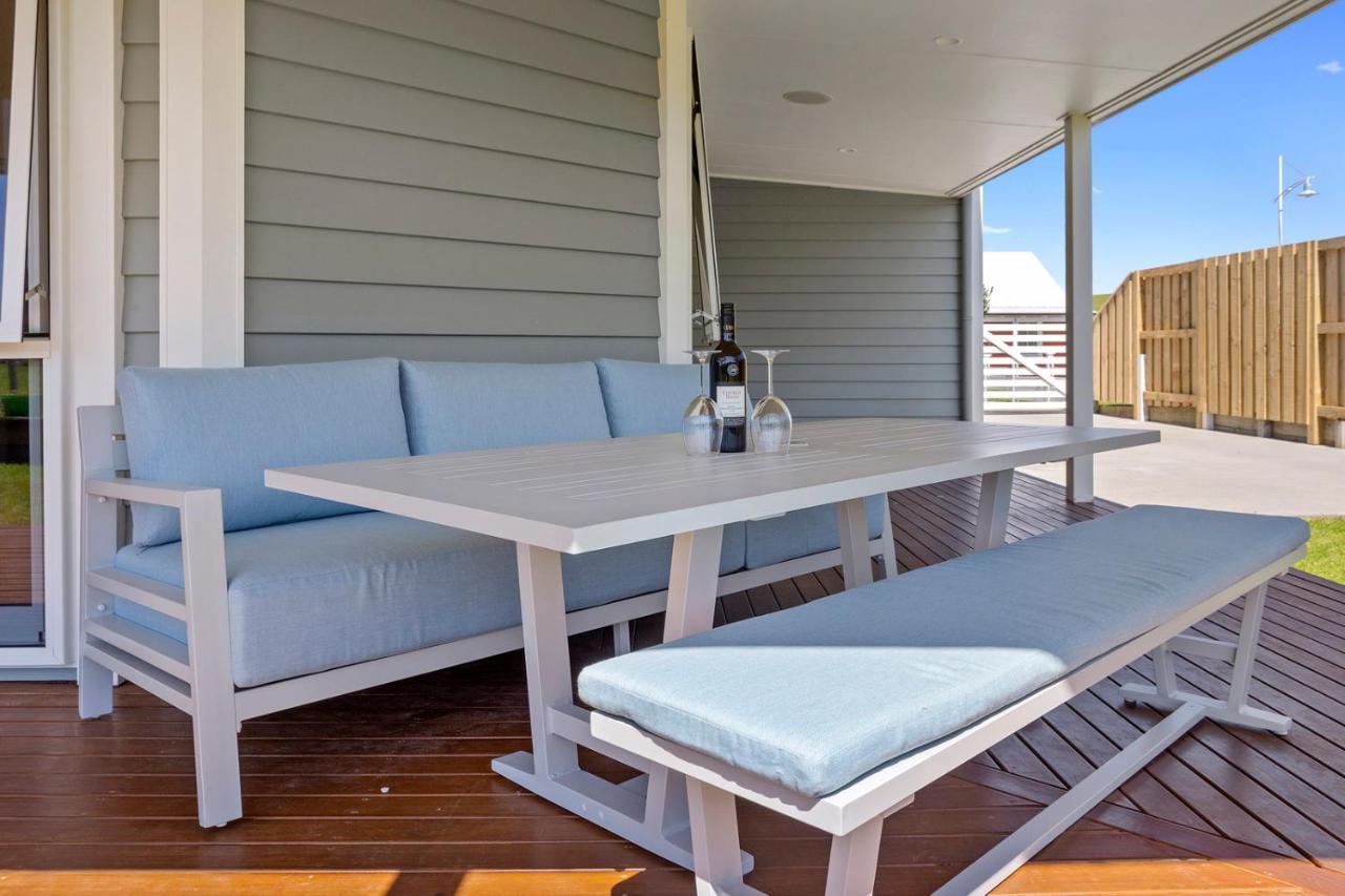 Sky Blue Retreat - Waihi Beach Holiday Home Eksteriør bilde